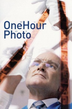 poster One Hour Photo  (2002)